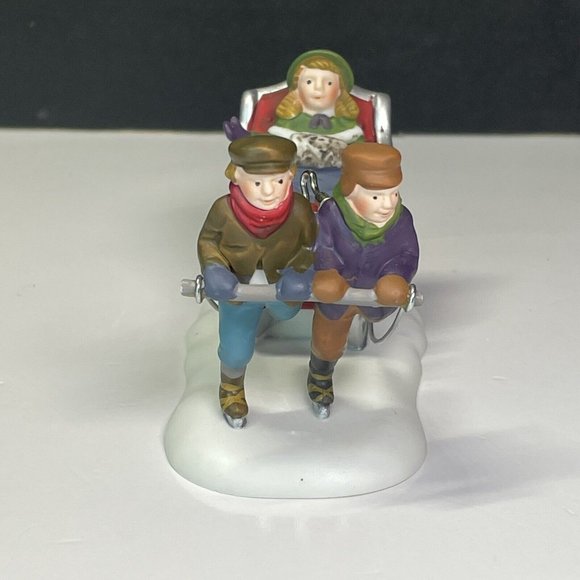 Department 56 - Winter Sleighride - Heritage Collection Sleigh Ride 5825-4 - Picture 3 of 8